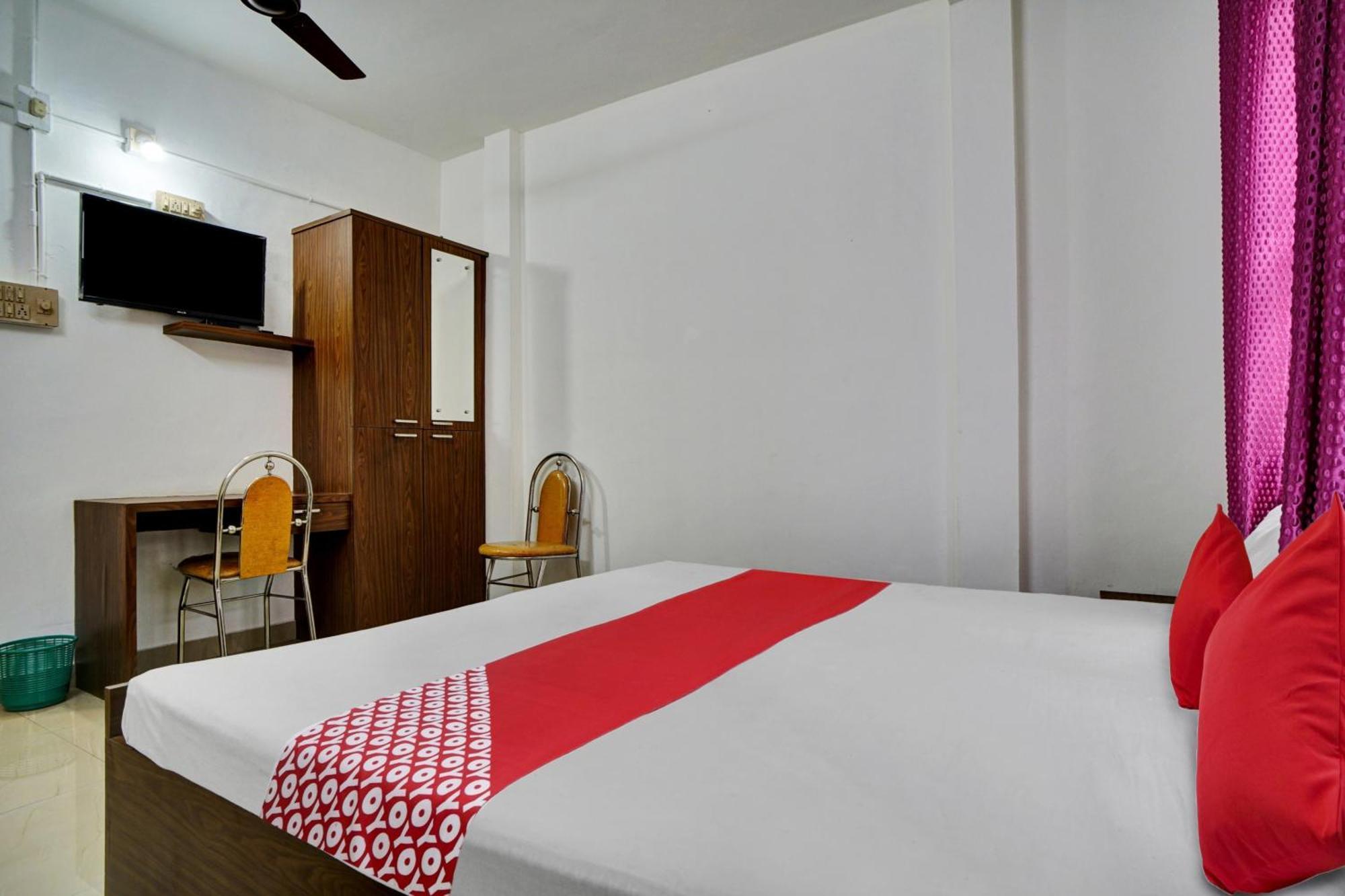 Hotel O Chiyang Hotel Angamaly Extérieur photo